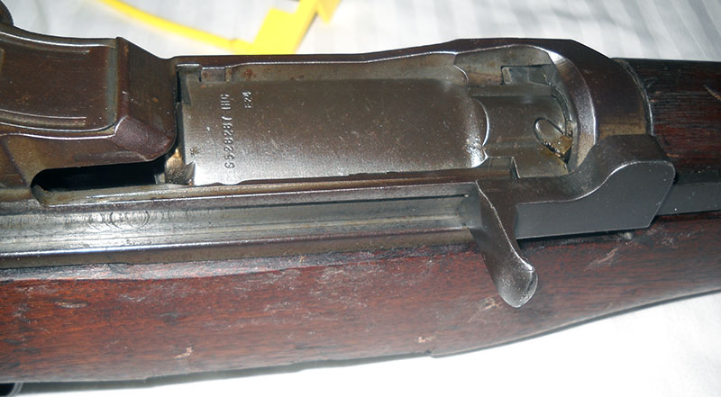 detail, M1 action, right side, closed
